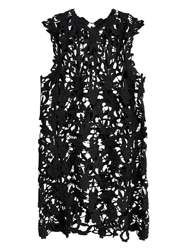 XITAO Hollow Out O-neck Sleeveless Dress Casual Solid Color French Style A-line Vintage Lace New Summer Female Dress GYX1553