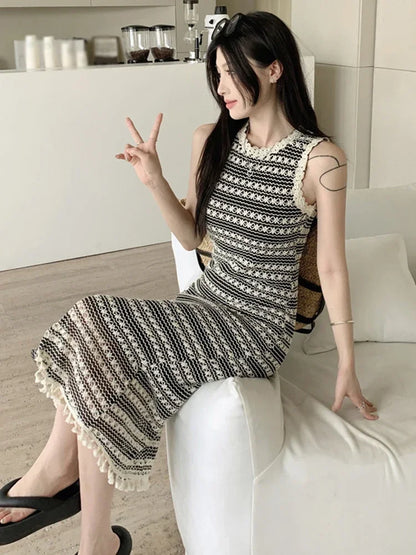 XITAO Contrast Color Tassel Knitted Dress Elegant Vintage Appear Thin Women Summer New Arrival O-neck Sleeveless Dress LYD1059
